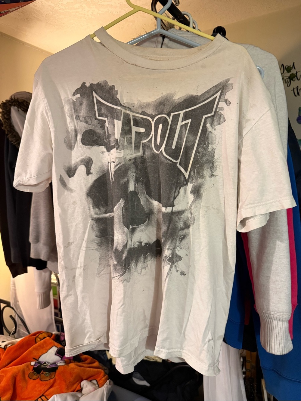 Tapout White Graphic Skull Tee